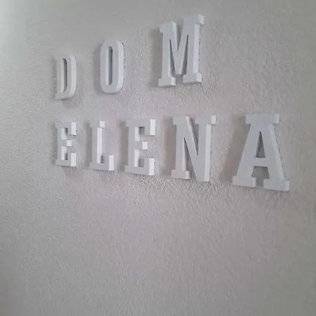 Lägenhet Dom Elena Surycan *